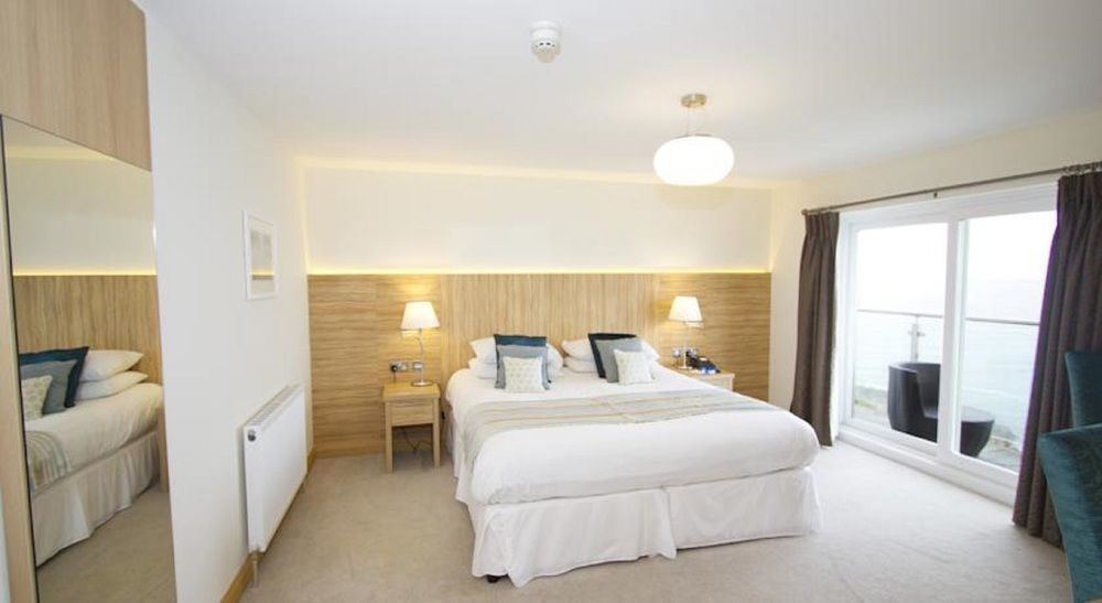 Fistral Beach Hotel And Spa - Adults Only Newquay  Bagian luar foto